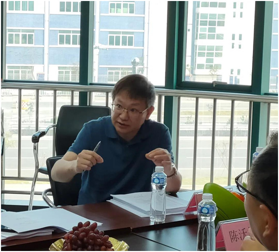 复合防火玻璃制造技术与产业示范线顺利通过专家组现场验收