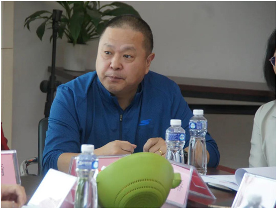 复合防火玻璃制造技术与产业示范线顺利通过专家组现场验收